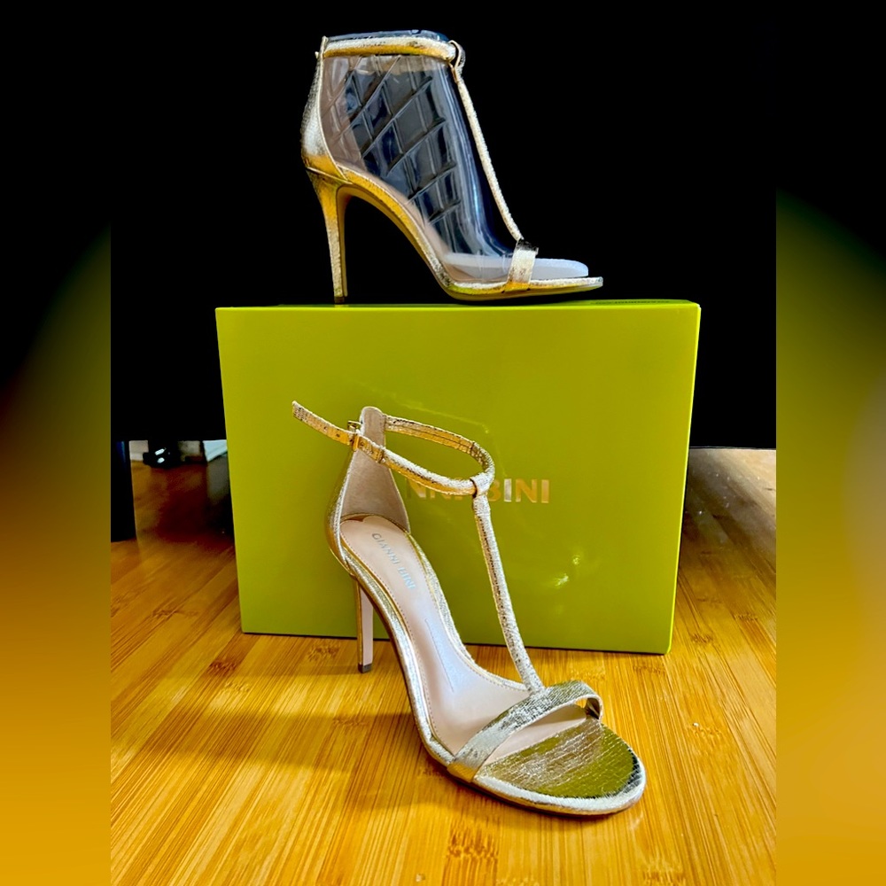 Gianni Bini- stiletto healed sandal